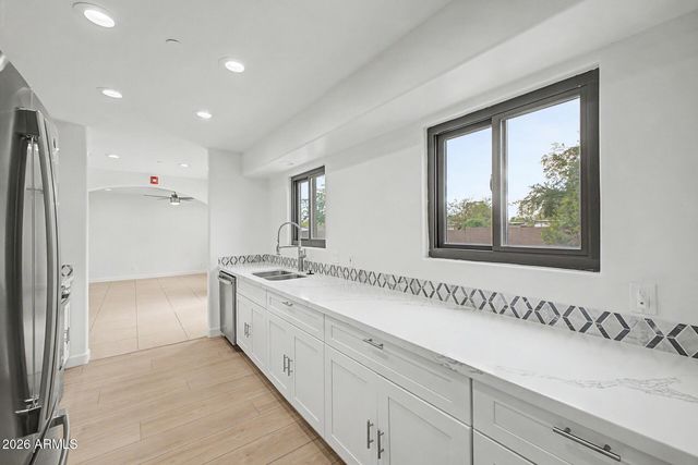 12202 N 64TH Street, Scottsdale, AZ 85254