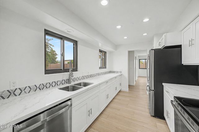 12202 N 64TH Street, Scottsdale, AZ 85254