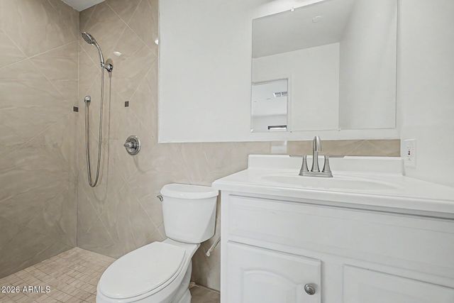 12202 N 64TH Street, Scottsdale, AZ 85254