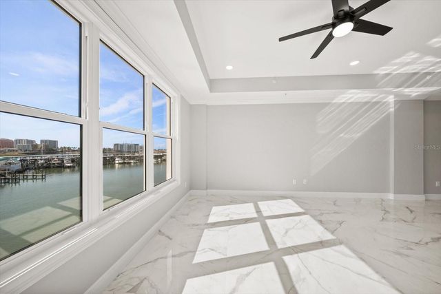 211 DOLPHIN POINT 301, Clearwater, FL 33767