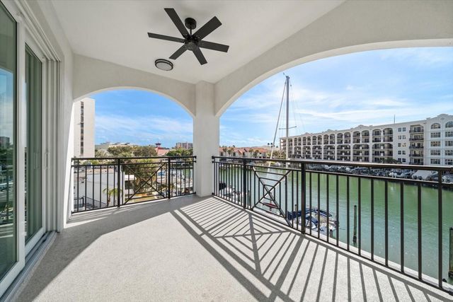 211 DOLPHIN POINT 301, Clearwater, FL 33767