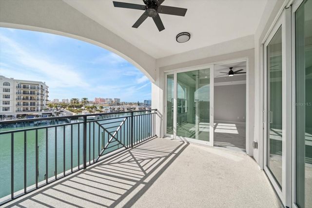 211 DOLPHIN POINT 301, Clearwater, FL 33767