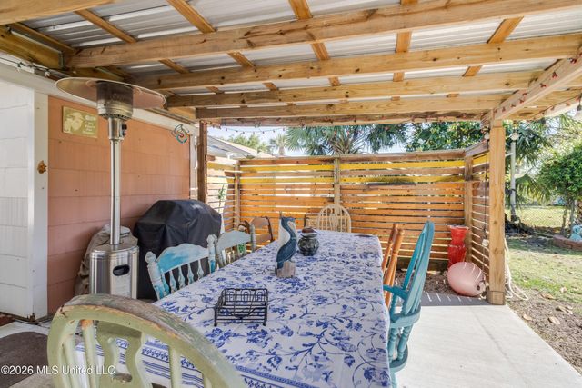 141 Beachview Avenue, Biloxi, MS 39531
