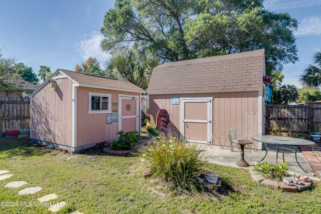 141 Beachview Avenue, Biloxi, MS 39531