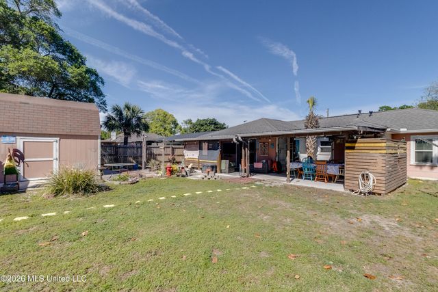 141 Beachview Avenue, Biloxi, MS 39531