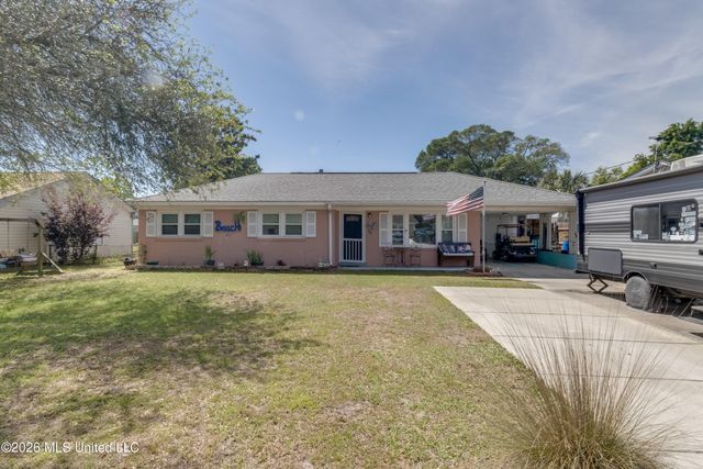 141 Beachview Avenue, Biloxi, MS 39531
