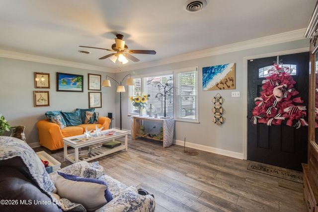 141 Beachview Avenue, Biloxi, MS 39531