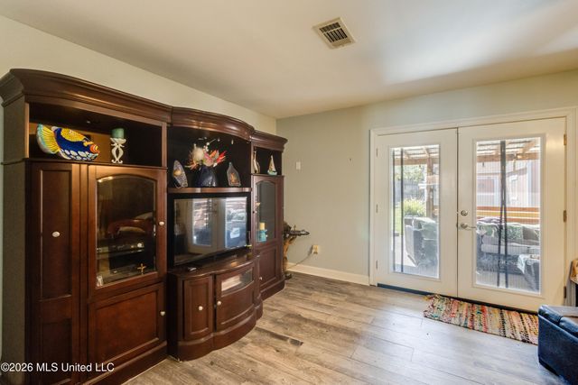 141 Beachview Avenue, Biloxi, MS 39531