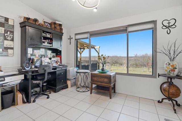 261 Edinburgh Road, San Angelo, TX 76901