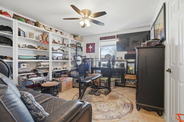 261 Edinburgh Road, San Angelo, TX 76901