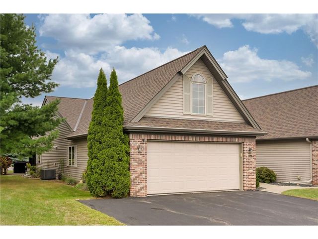 1913 Stone Creek, Hudson, WI 54016