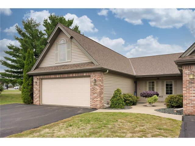 1913 Stone Creek, Hudson, WI 54016