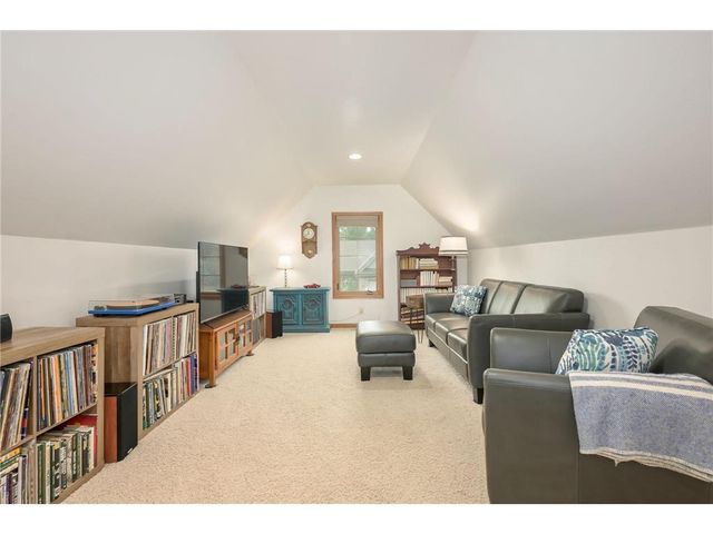 1913 Stone Creek, Hudson, WI 54016