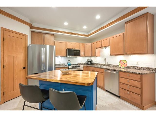 1913 Stone Creek, Hudson, WI 54016