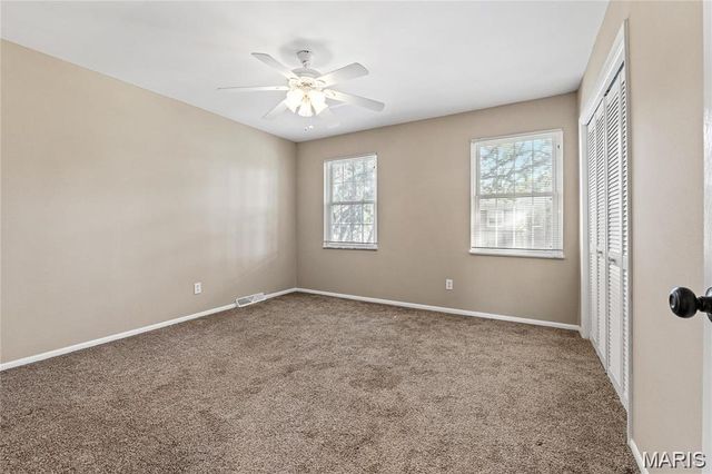 617 Candleberry Court A, Kirkwood, MO 63122