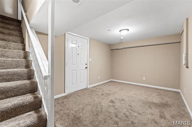 617 Candleberry Court A, Kirkwood, MO 63122