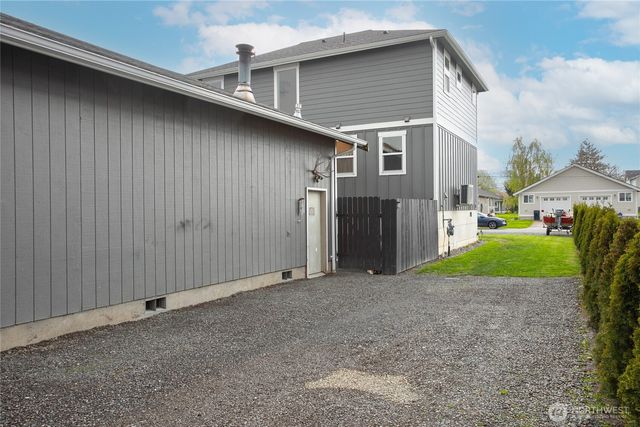 226 Morton Street, Sumas, WA 98295