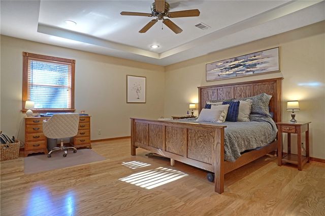 209 Hickory Hills Drive, Russellville, AR 72802