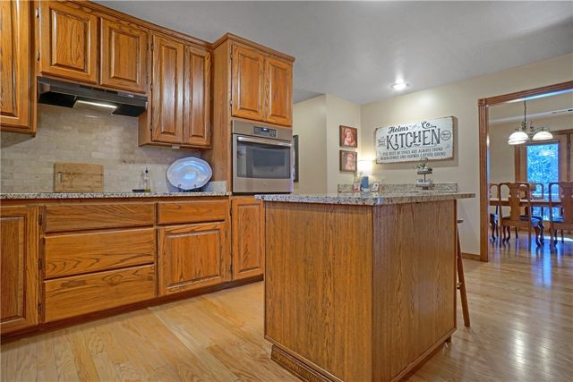 209 Hickory Hills Drive, Russellville, AR 72802