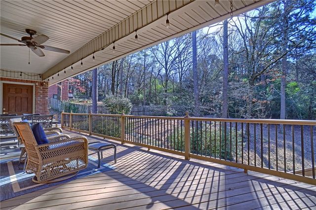 209 Hickory Hills Drive, Russellville, AR 72802