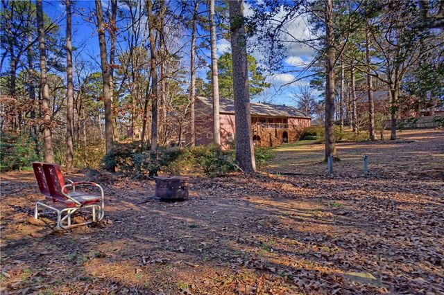 209 Hickory Hills Drive, Russellville, AR 72802