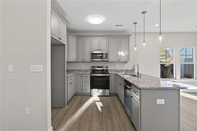 2519 Markham ST, Portsmouth, VA 23707