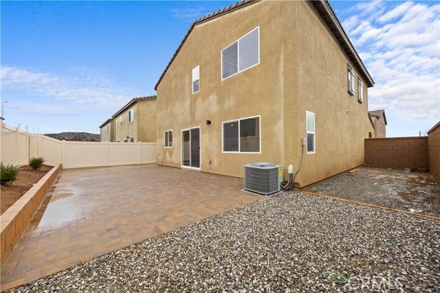 2168 REDWOOD Lane, Banning, CA 92220