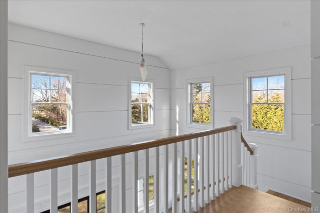 2590 Cox Neck Road, Mattituck, NY 11952