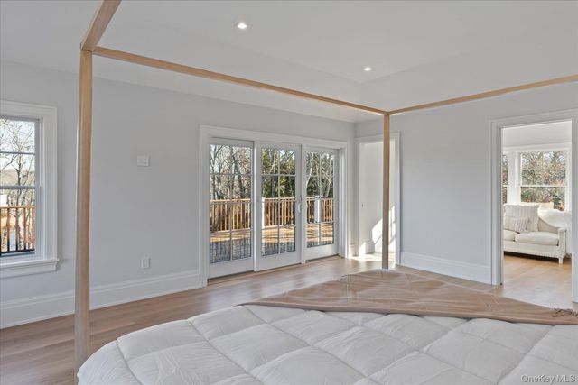 2590 Cox Neck Road, Mattituck, NY 11952