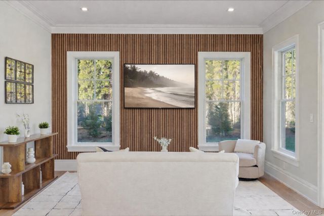 2590 Cox Neck Road, Mattituck, NY 11952