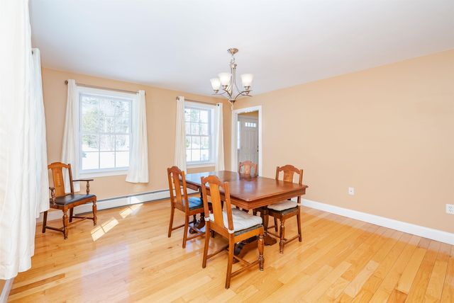 82 Ebony Drive, Rochester, NH 03867