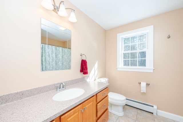 82 Ebony Drive, Rochester, NH 03867