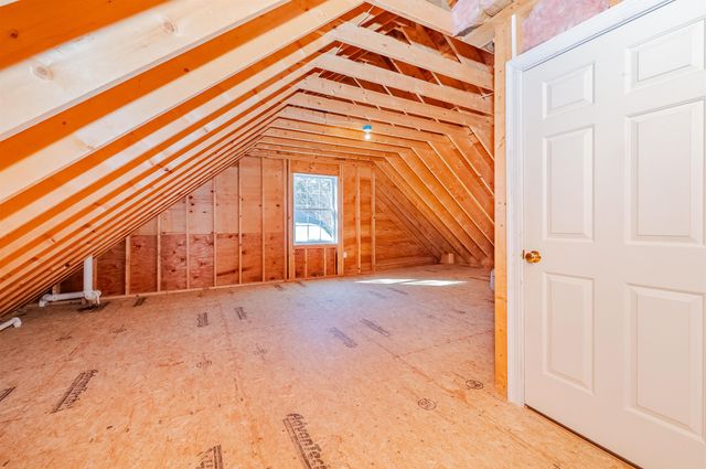 82 Ebony Drive, Rochester, NH 03867