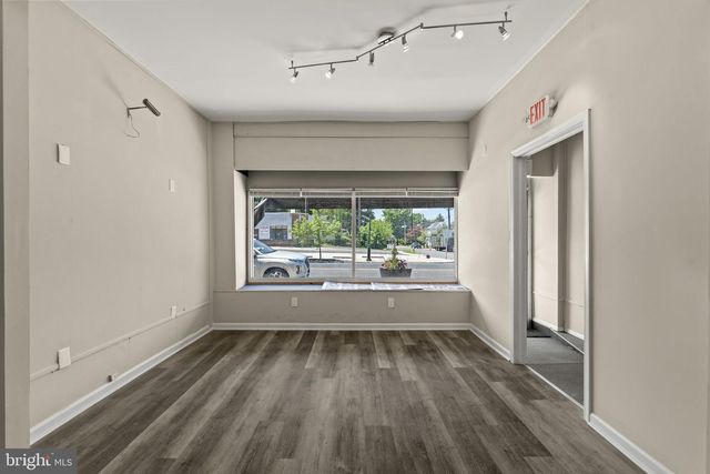 609 WHITE HORSE PIKE, Haddon Township, NJ 08107