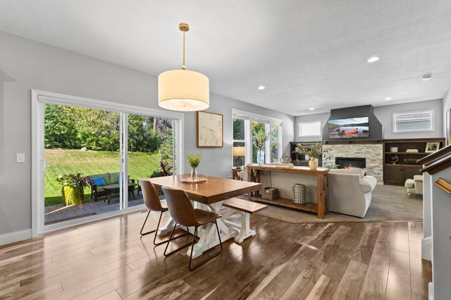 9597 198th Street W, Lakeville, MN 55044