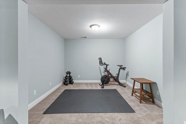 9597 198th Street W, Lakeville, MN 55044