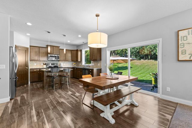 9597 198th Street W, Lakeville, MN 55044