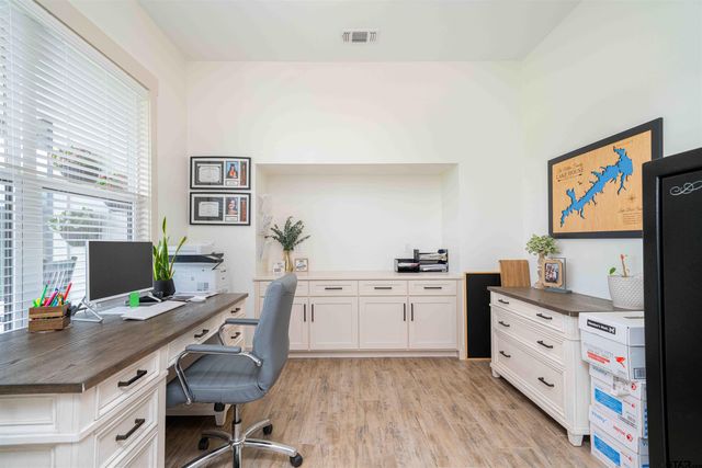 379 Private Road 2367, Mount Pleasant, TX 75455