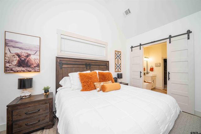 379 Private Road 2367, Mount Pleasant, TX 75455