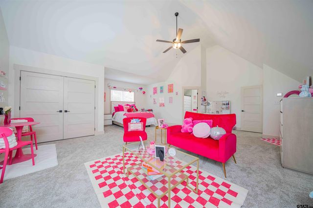 379 Private Road 2367, Mount Pleasant, TX 75455