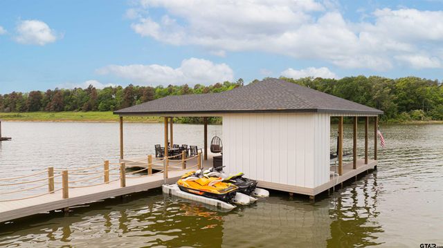 379 Private Road 2367, Mount Pleasant, TX 75455