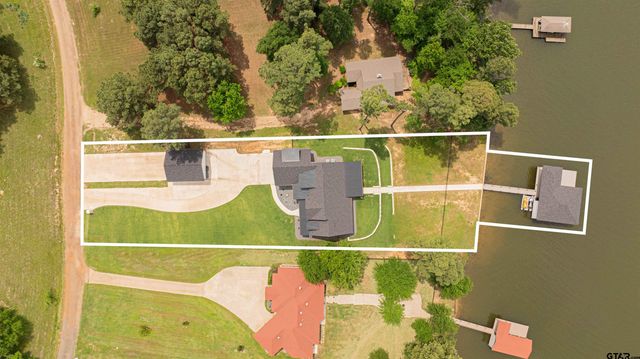 379 Private Road 2367, Mount Pleasant, TX 75455