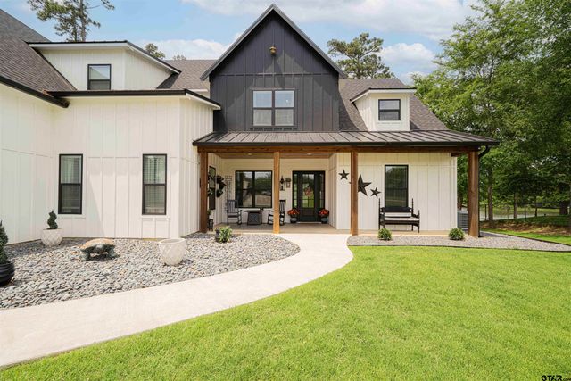 379 Private Road 2367, Mount Pleasant, TX 75455