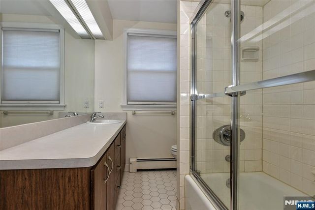 175 Center Avenue 2nd Floor, Westwood, NJ 07675