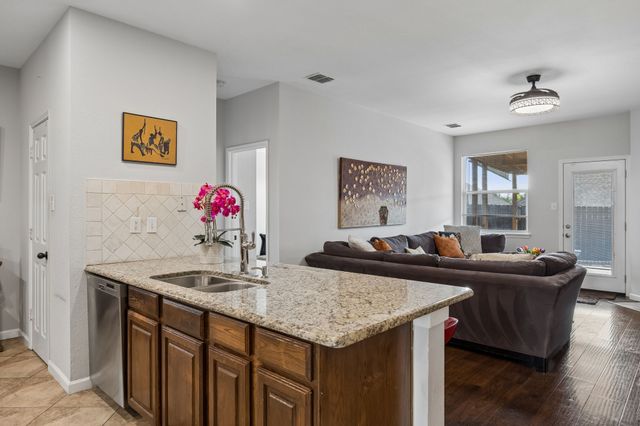 2808 Hudson Crossing, Mckinney, TX 75072