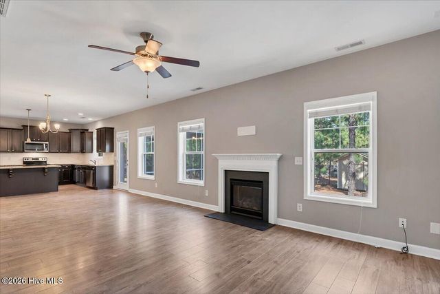 3015 Dana Lane, Aberdeen, NC 28315