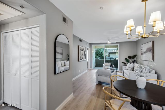 1825 W RAY Road 2070, Chandler, AZ 85224