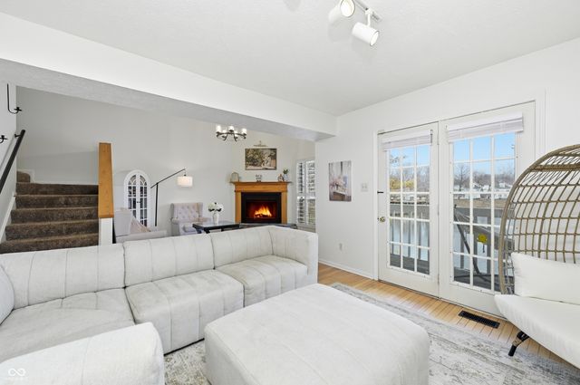 6707 Shore Island Drive, Indianapolis, IN 46220