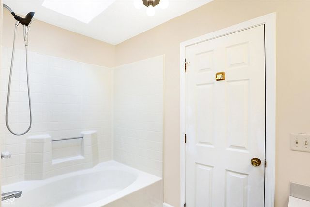 6707 Shore Island Drive, Indianapolis, IN 46220