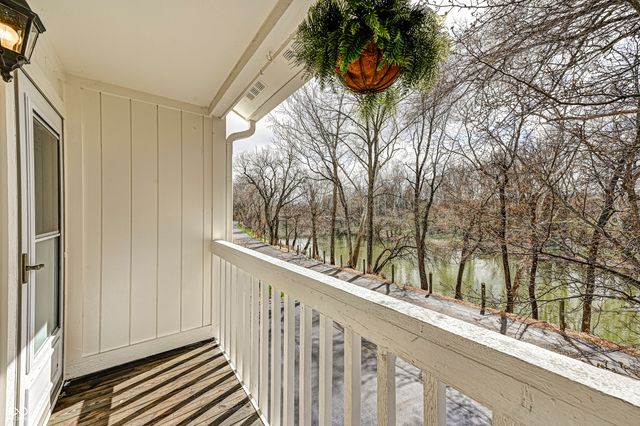 6707 Shore Island Drive, Indianapolis, IN 46220